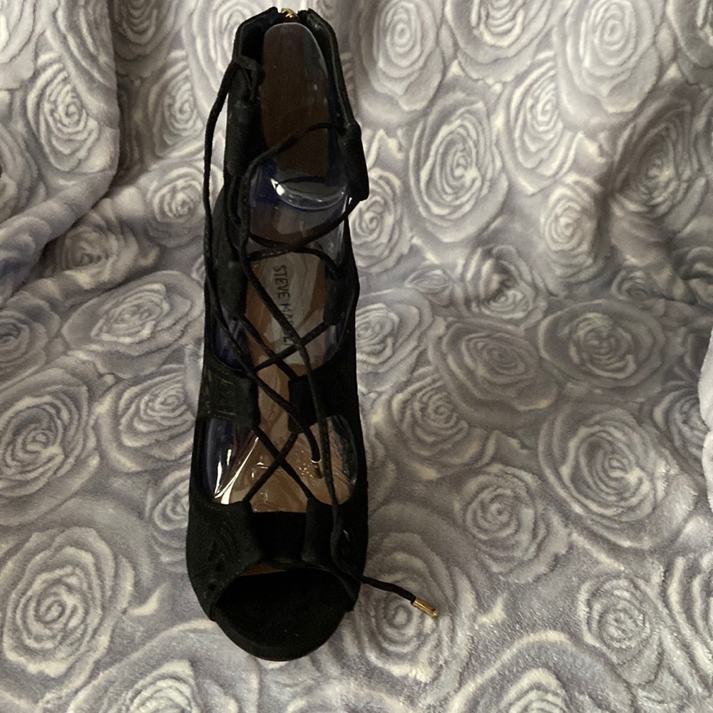 New Steve Madden Maracan lace up heeled boots